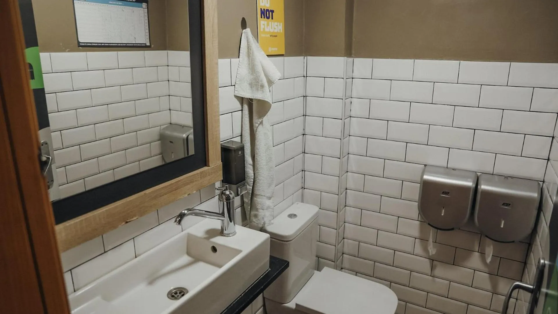 Hostel Onefam Sants Pansiyon Barselona